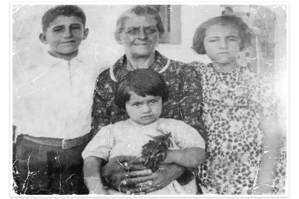 Voula Castan with her siblings and and her grandmother.