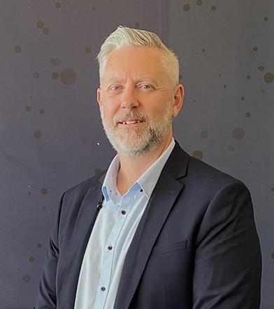 Associate Professor Jason Lodge