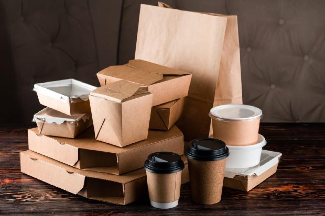 a range of compostable food packaging including paper bag, coffee cups, takeaway containers and pizza boxes