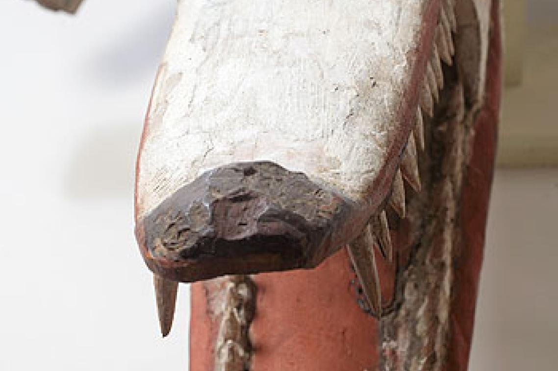 Crocodile (detail) by unknown artist (1958). Ochres and resin on wood. Collection of The University of Queensland Anthropology Museum