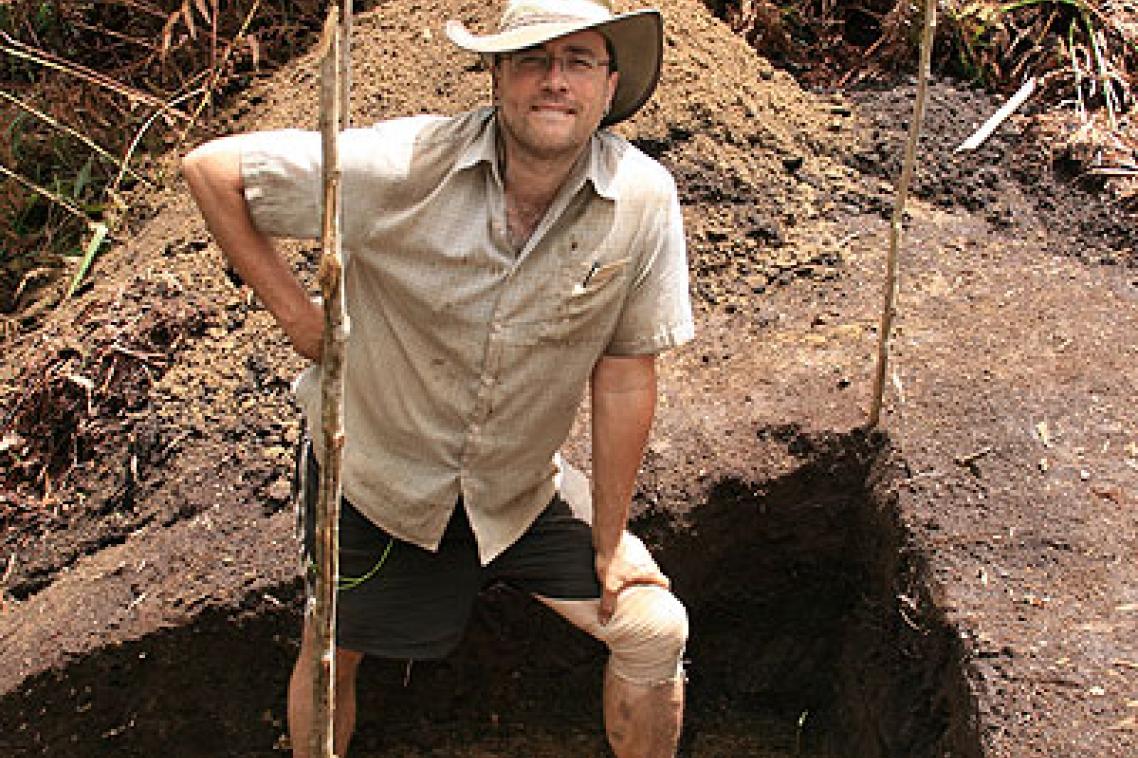 Dr Andrew Fairbairn