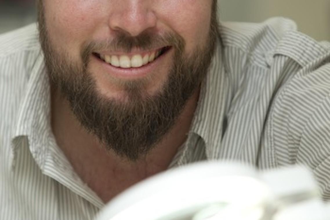 Bees knees: UQ PhD candidate Tobias Smith has been awarded a Queensland-Smithsonian Fellowship to further his research on bees and flies in the tropics.