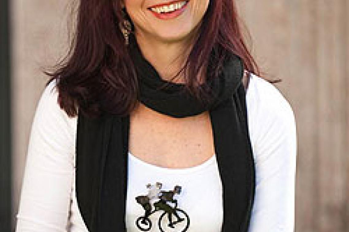 Convenor of the Virtual Bodies conference Dr Elizabeth Stephens