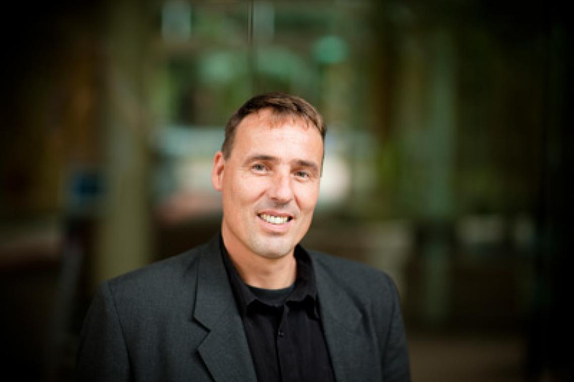 Associate Professor Ernst Wolvetang.