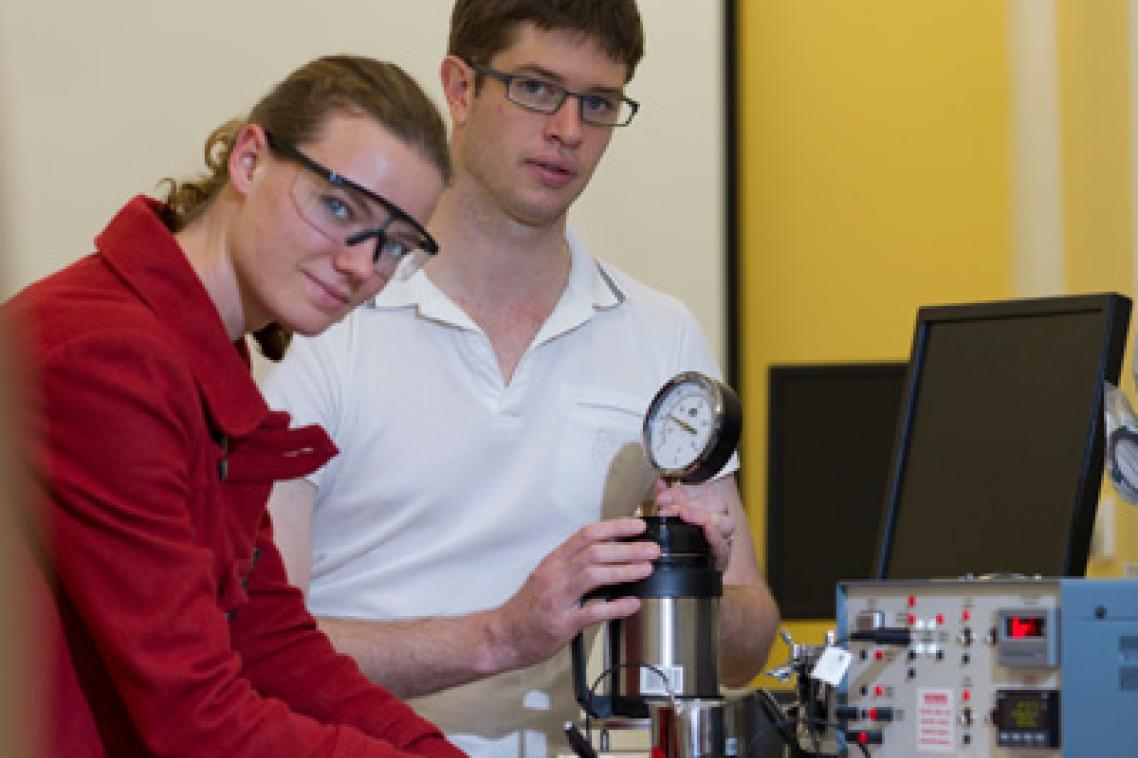 Engineering students gain practical experience and knowledge through the HVAC laboratory’s facilities.