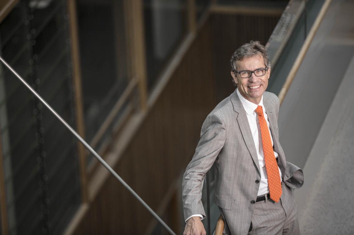 Professor Peter Høj