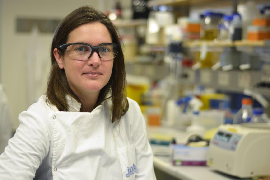 Dr Rebecca Coll