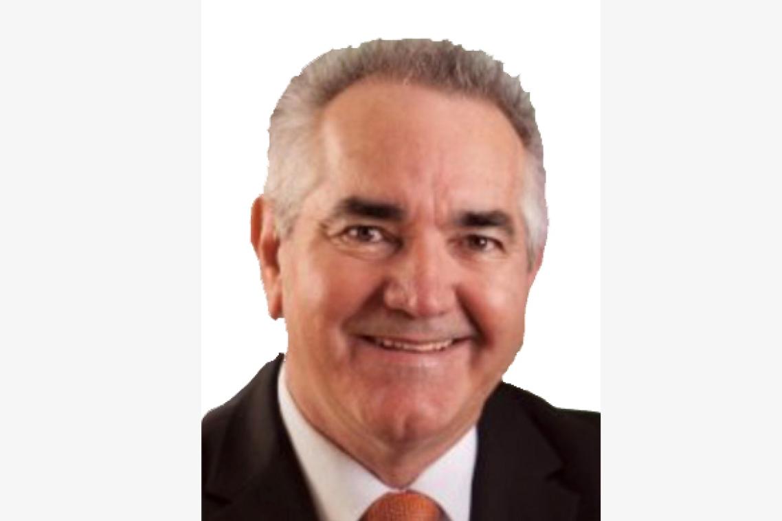 Gatton Gold Medal winner Dr Glen Simpson