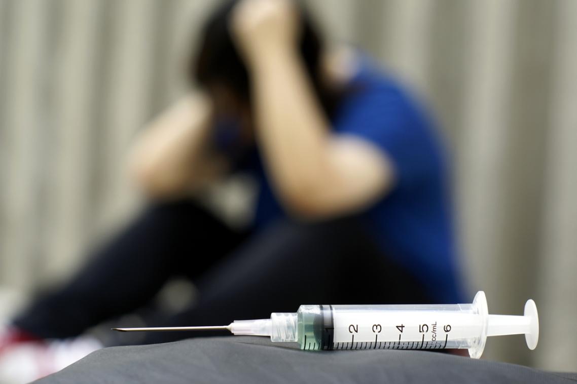 Recovering drug addicts are often impaired socially