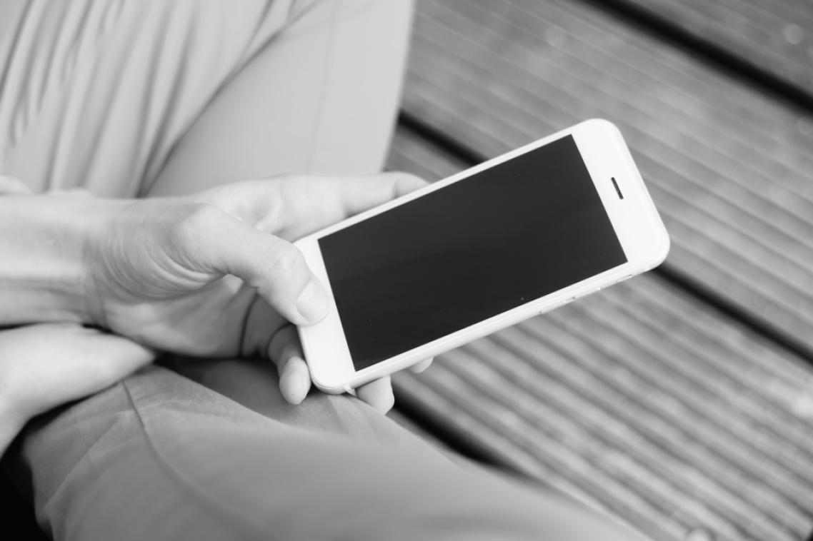 Prolonged screen time and low physical activity is a "double burden" on public health