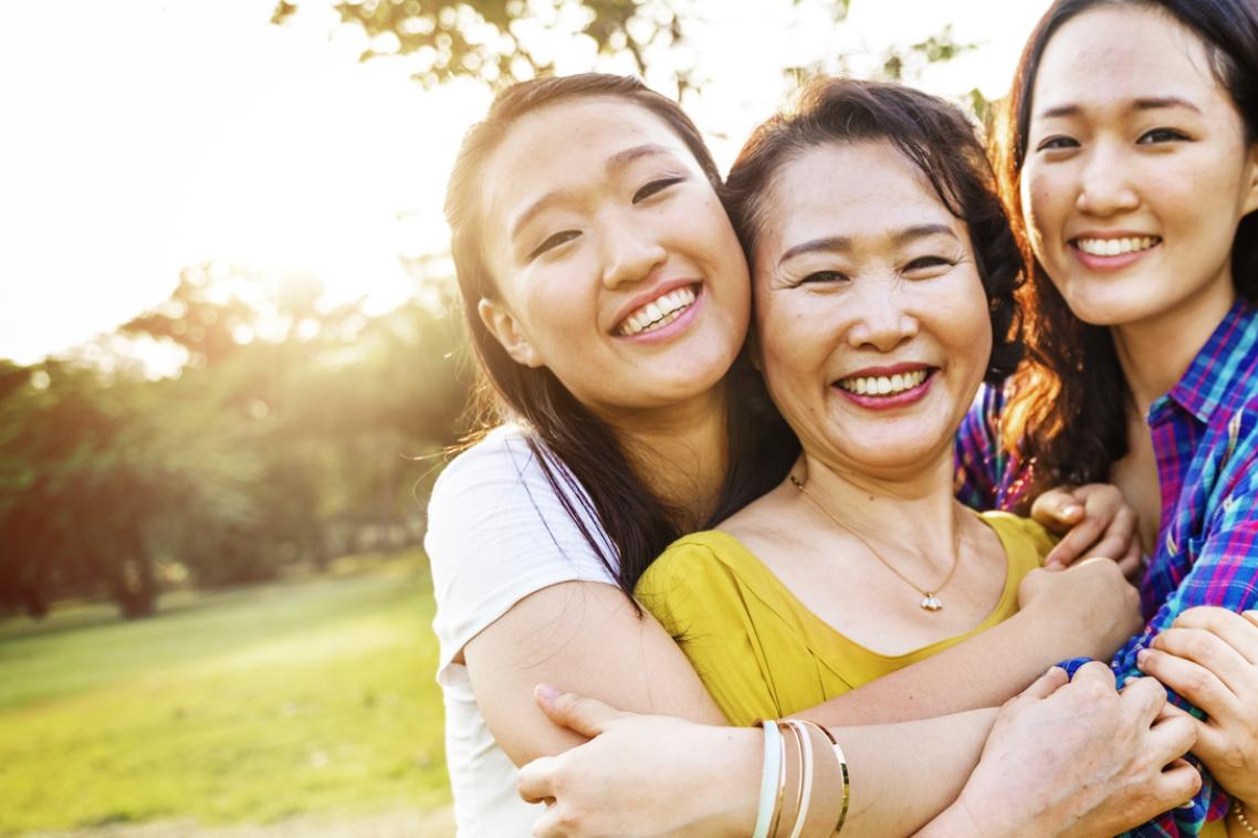 Supportive parenting can help teenagers be happy and healthy.