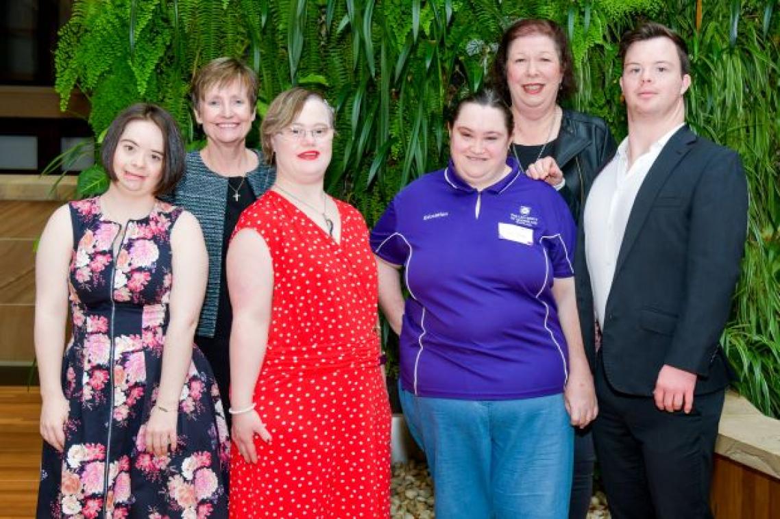 Research assistants Mia Johnston, Alana Pettigrew, Rebecca Flanaghan and Michael Cox (L to R), with Assoc. Prof. Rhonda Faragher and Dr Jan Lloyd (behind). Supplied.