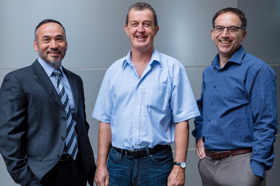 Dr Mark Blaskovich, Professor Matt Cooper and Dr Karl Hansford are joining forces with CARB-X (Combating Antibiotic Resistant Bacteria) to develop new antibiotics to fight superbugs.
