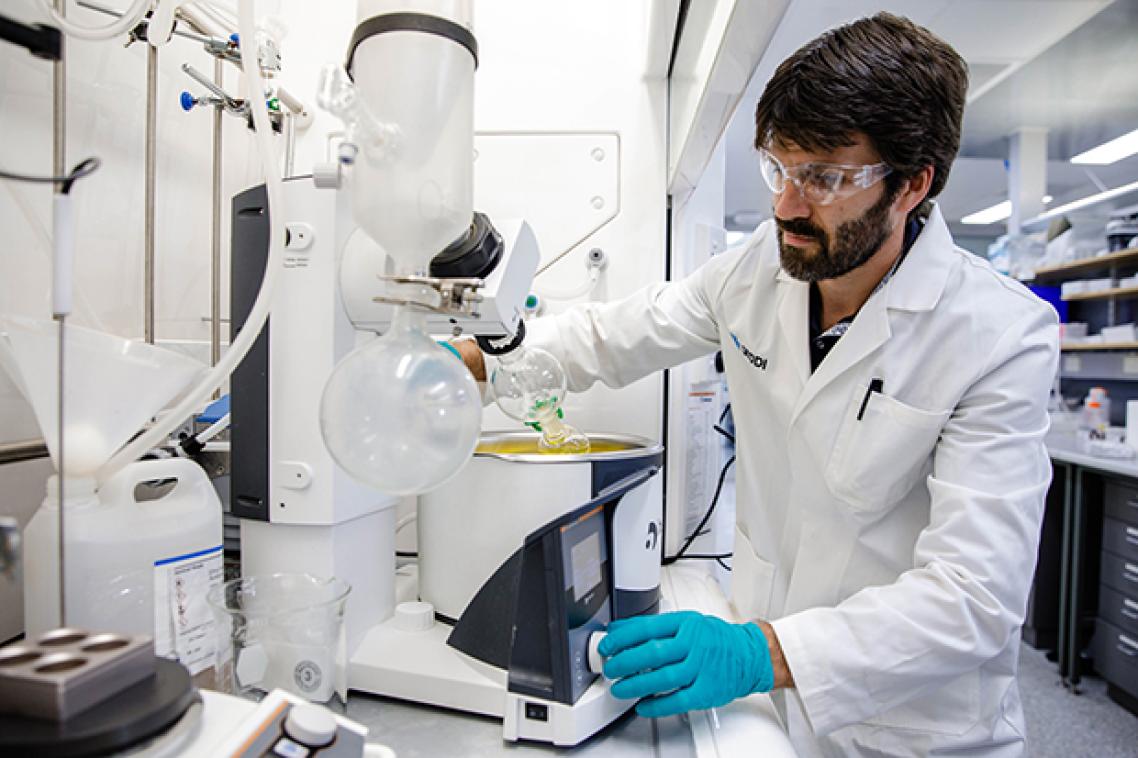 A male scientist working in a laboraty