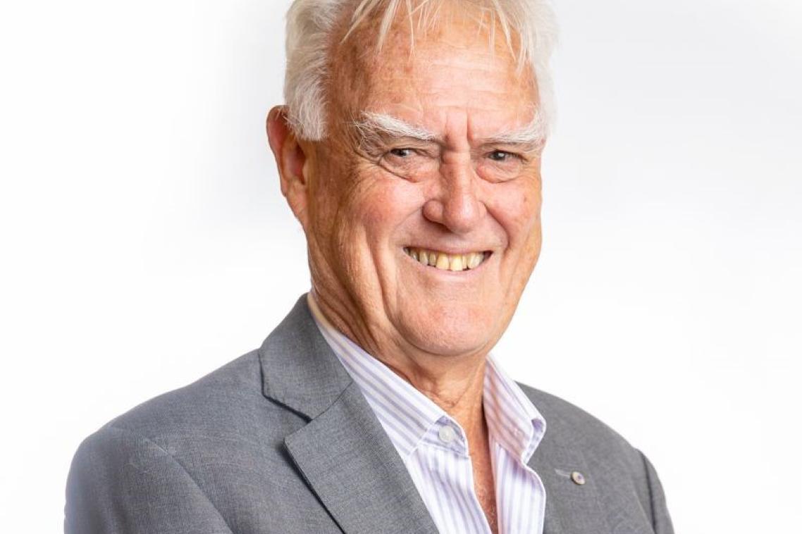 Emeritus Professor Peter Andrews AO