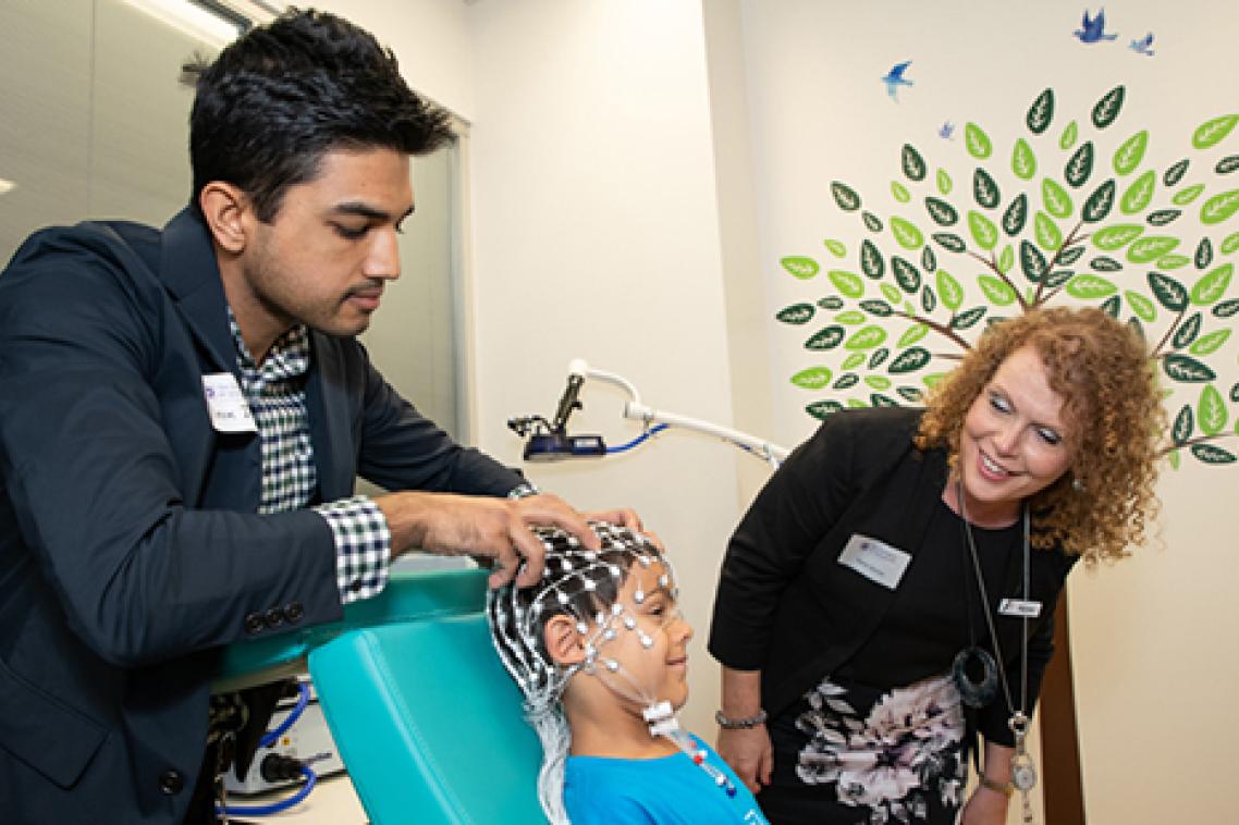 Dr Kartik Iyer (L) and Associate Professor Karen Barlow (R) in the KidStim Lab