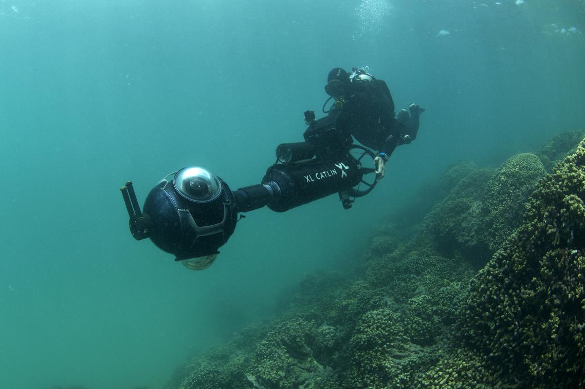 Expedition leader Dr Manuel Gonzalez-Rivero driving the SVII in Kaneohe Bay, Hawaii.