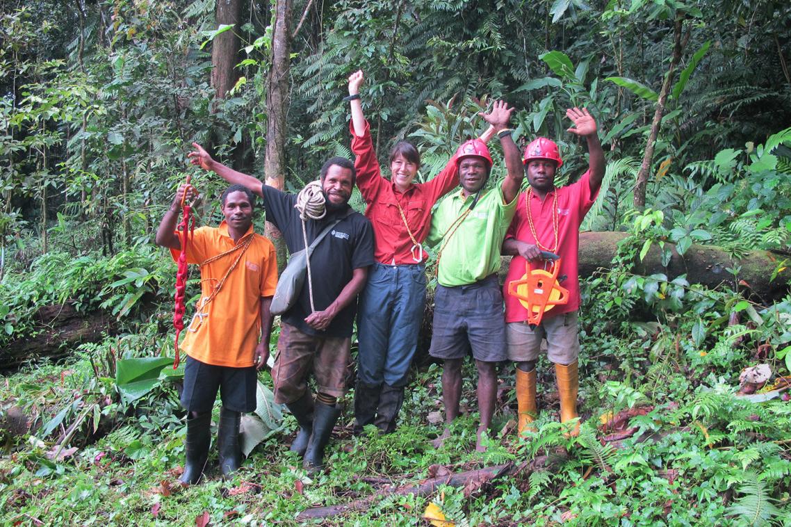 The research team recorded more than 15 tree families with individual specimens growing 30-40m tall at extreme altitudes