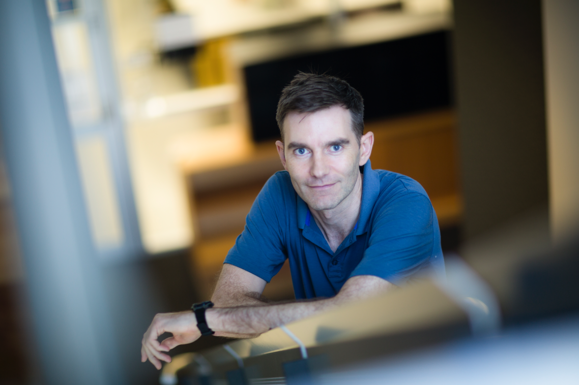 Dr Peter Simpson