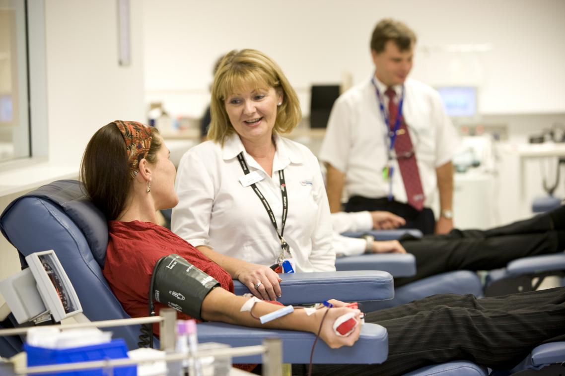 Volunteer gives blood. Credit: Red Cross Australia