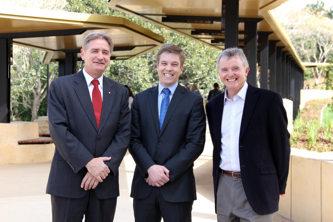 UQ Chief Operating Officer Mr Maurie McNarn AO, Cr Julian Simmonds and UQ Property and Facilities Director Mr Alan Egan
