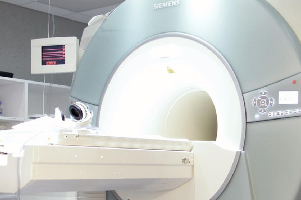 Image: Siemens 3T Magnetom Trio, whole-body MRI