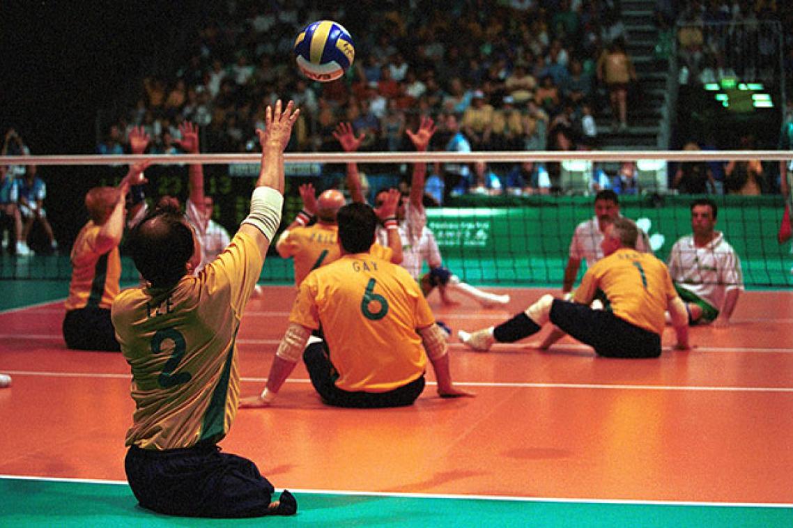 Australian 2000 Paralympic sitting volleyball team competing