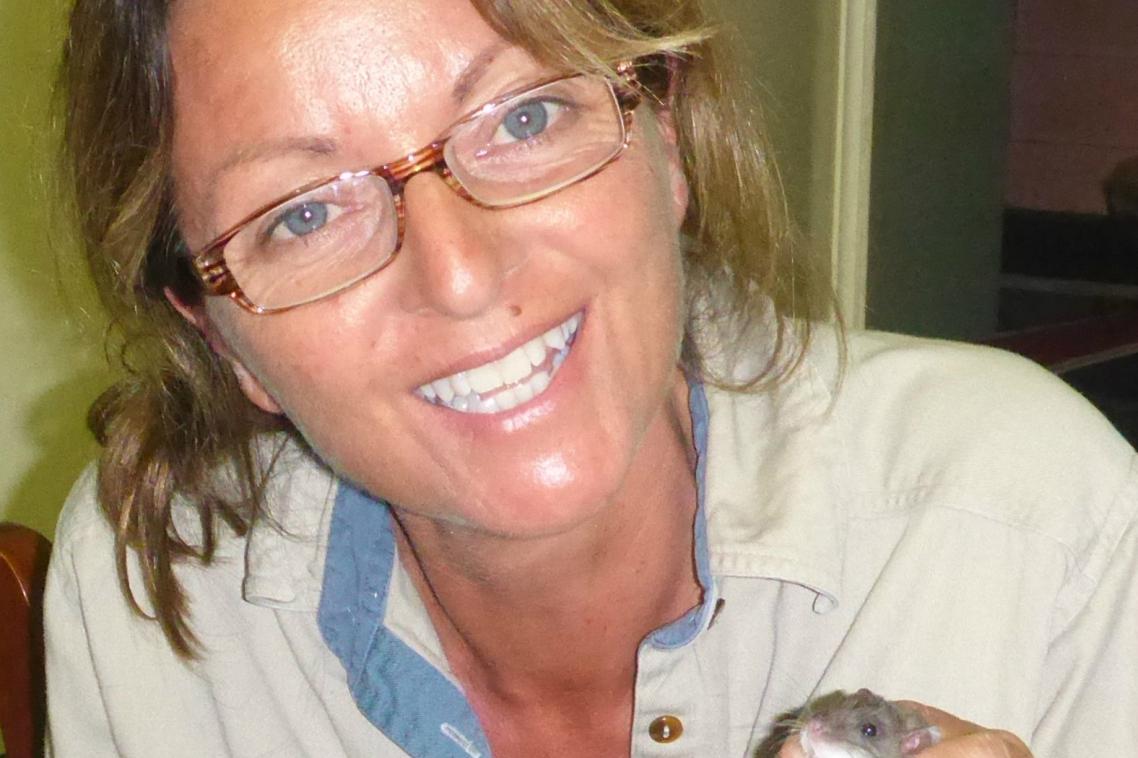 Researcher Janina Kaluza with the rare mouse