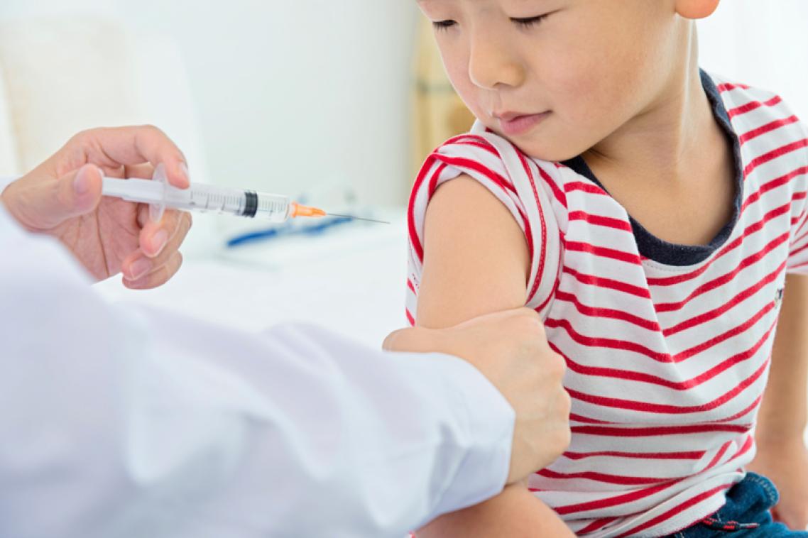 UQ researchers are studying attitudes around vaccines.